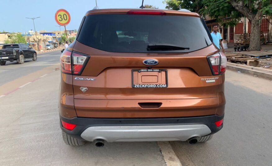 Ford Escape TItanium 2017