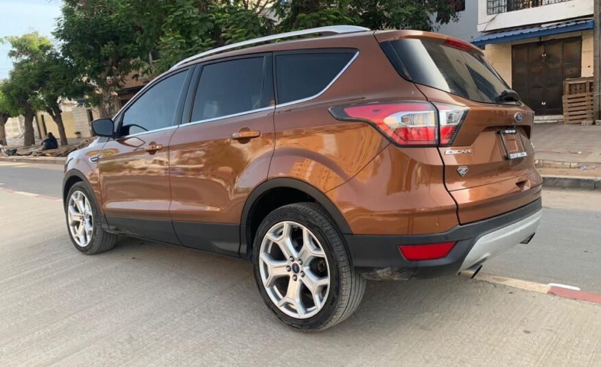 Ford Escape TItanium 2017