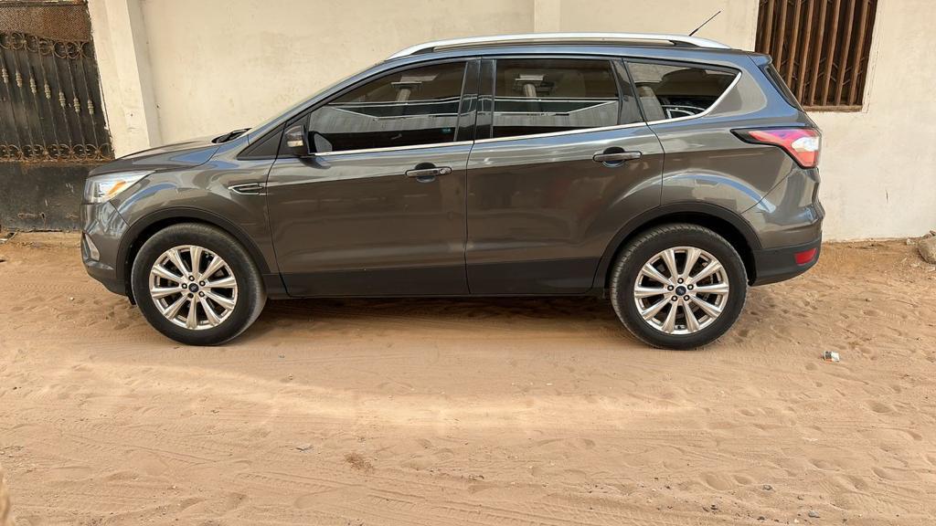 Ford Escape TItanium 2017