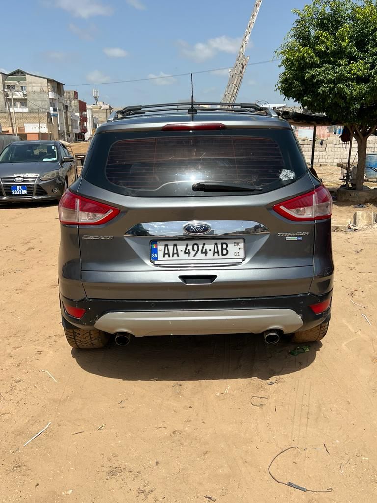 Ford Escape TItanium 2014