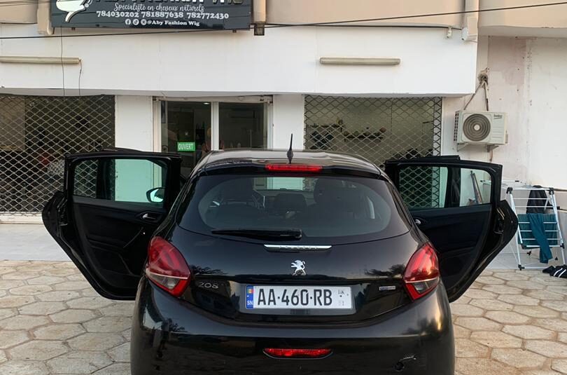 2016 peugeot 208