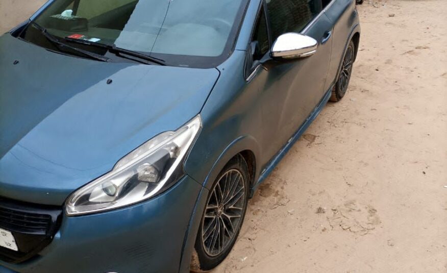 2012 peugeot 208