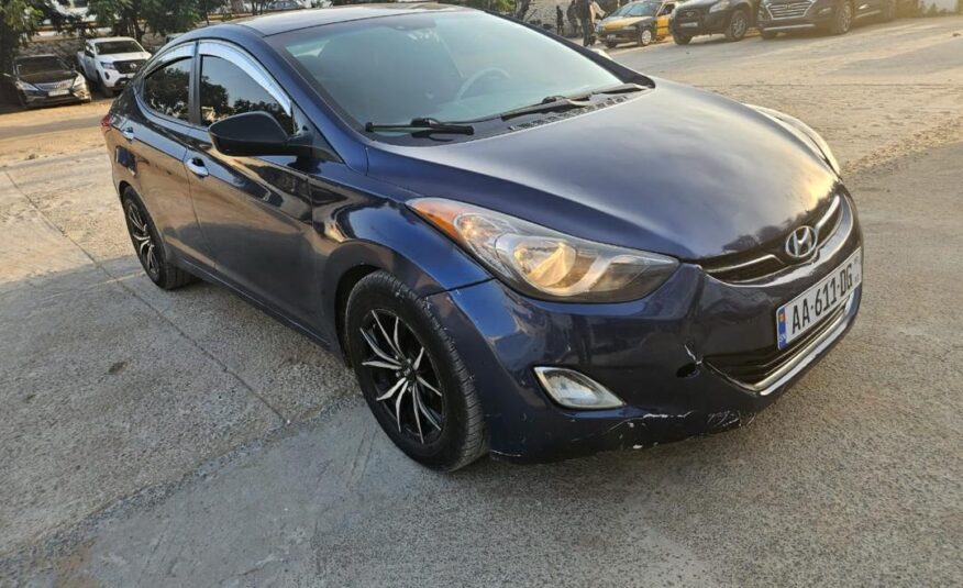 2013 hyundai elantra