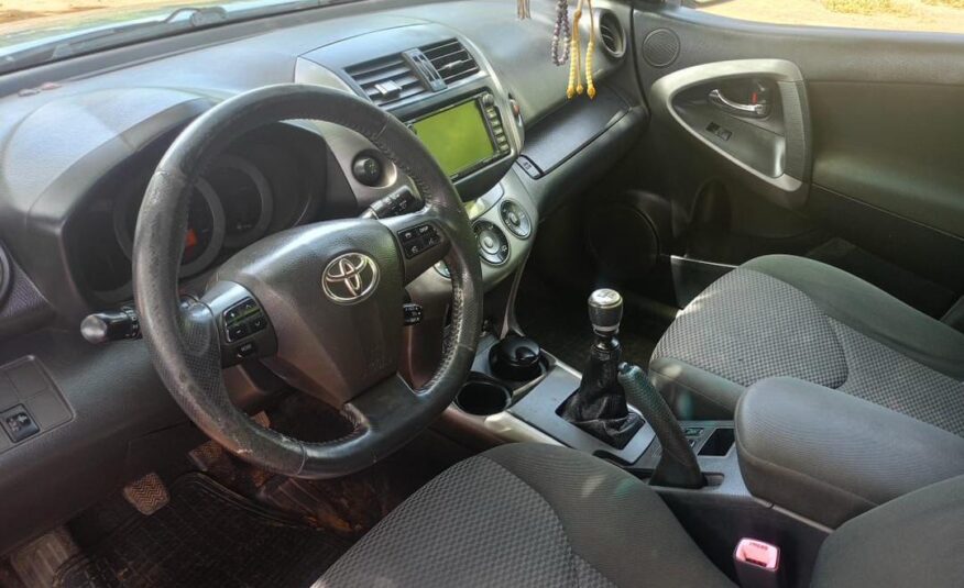 2011 toyota rav4