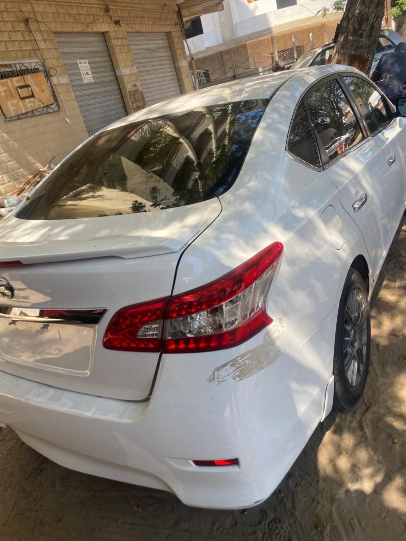 2016 nissan sentra