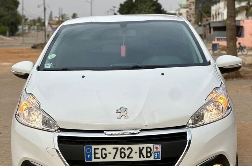 2016 peugeot 208