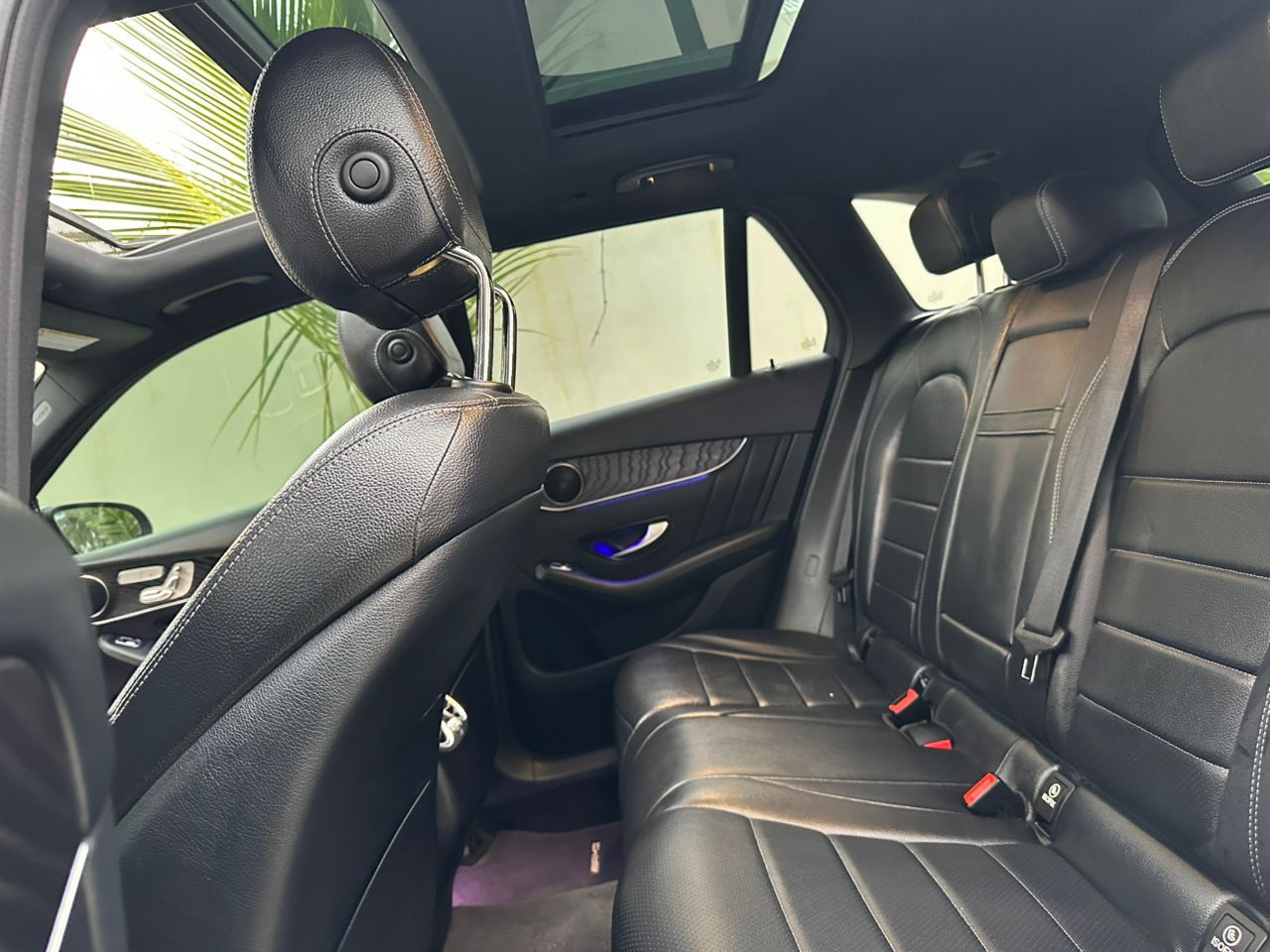 2021 mercedez GLC300