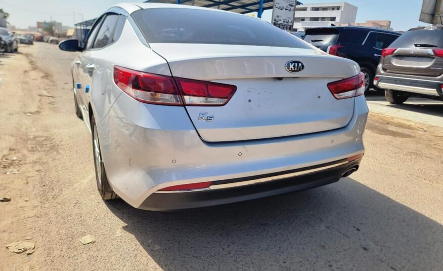 2017 kia k7