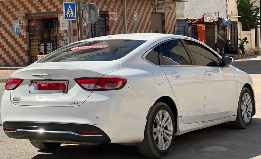 2015 chrysler C200