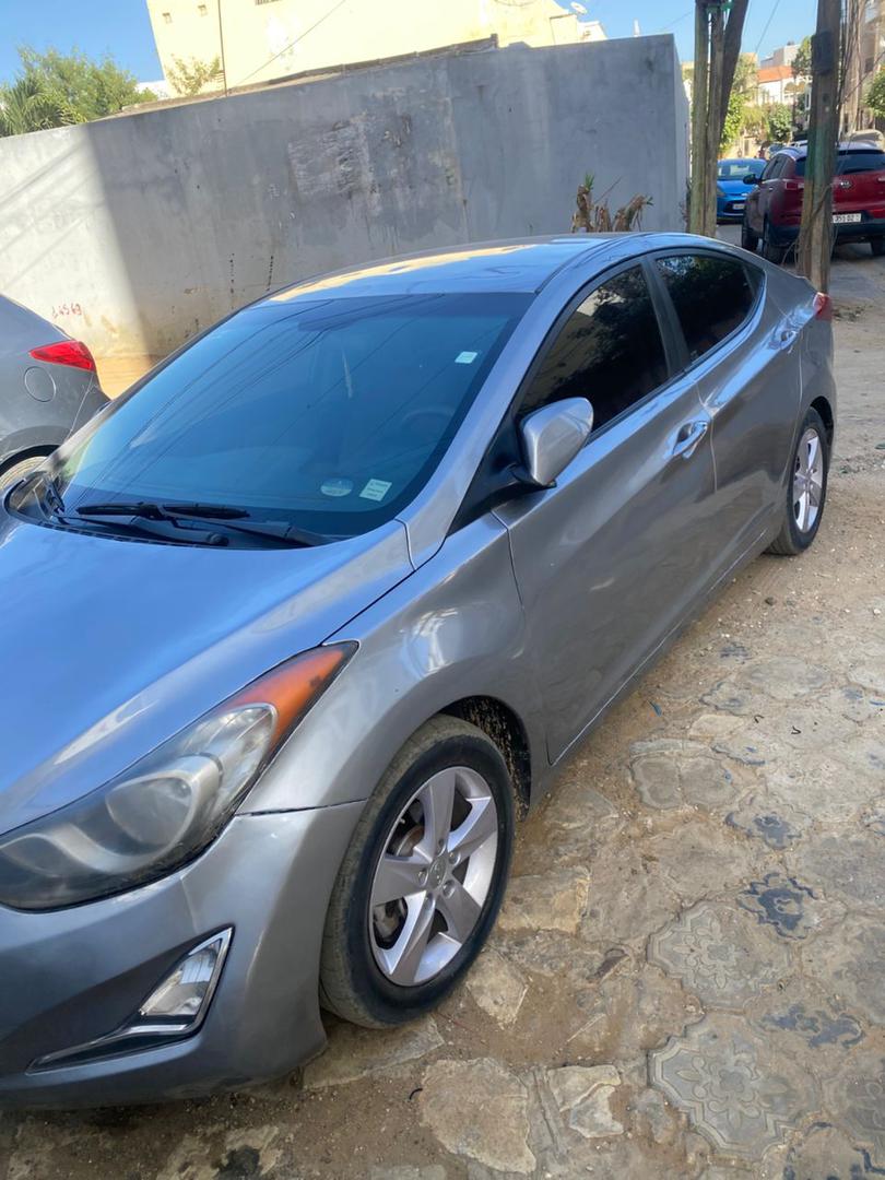 2013 Hyundai elantra