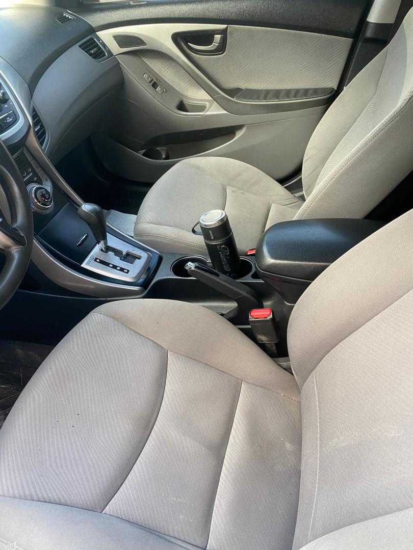 2013 Hyundai elantra