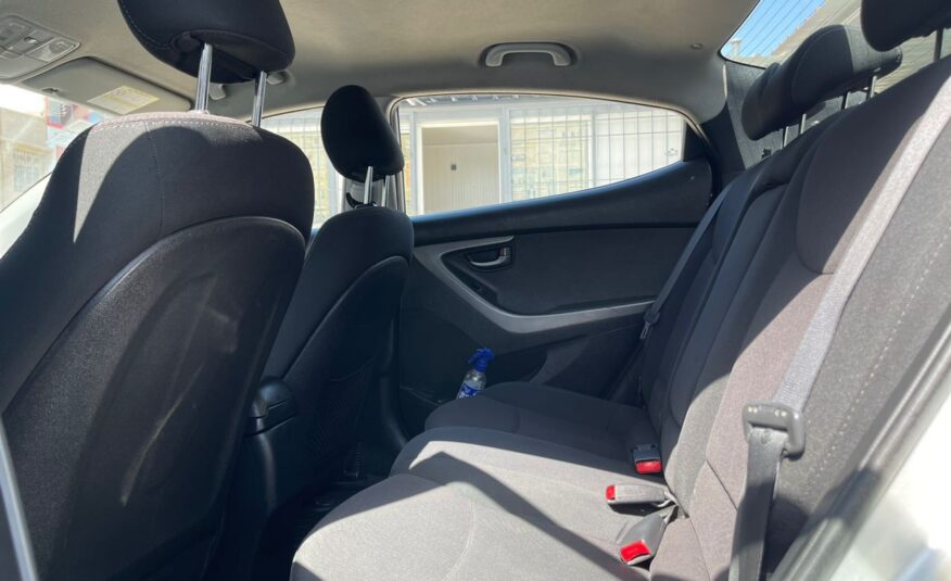 2016 hyundai Elantra